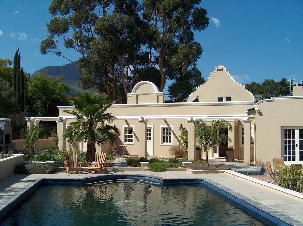 Somerset Villa Guesthouse Somerset West Εξωτερικό φωτογραφία
